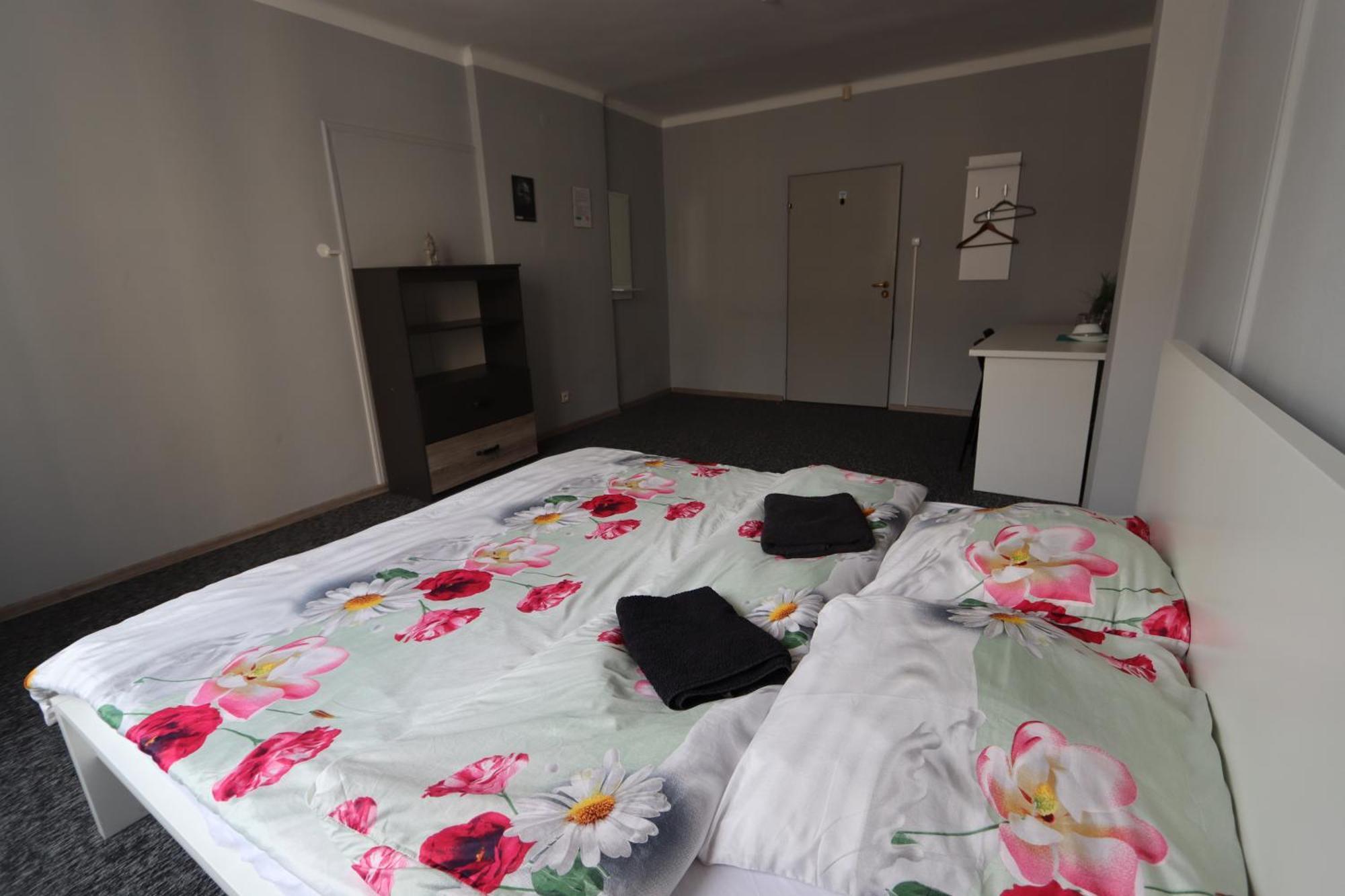 Fantastic Waw - M3 Room 3 Warschau Buitenkant foto